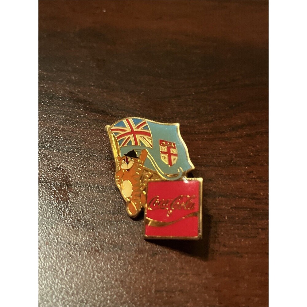Vintage 1988 Seoul Olympics Coca Cola Hodori Tiger Fiji Flag Lapel‎ Pin